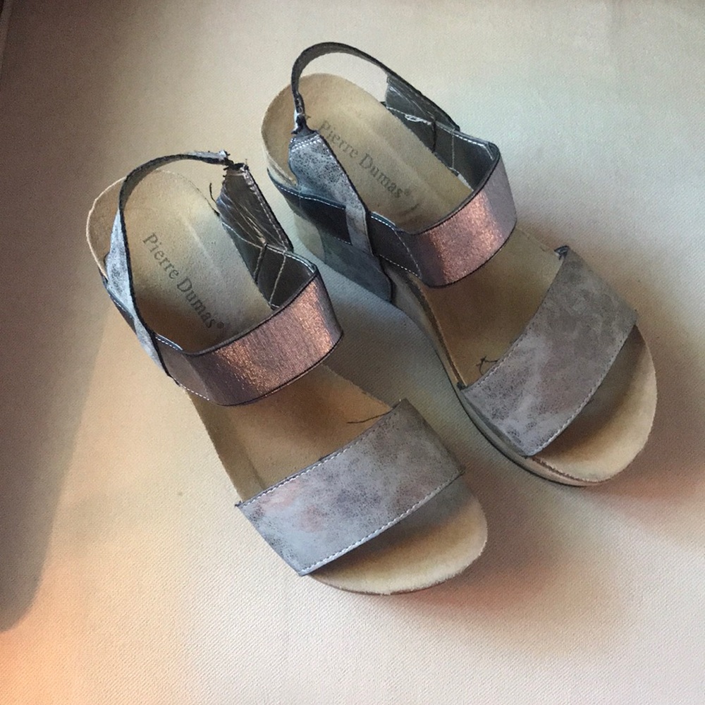 Pierre Dumas wedge sandals